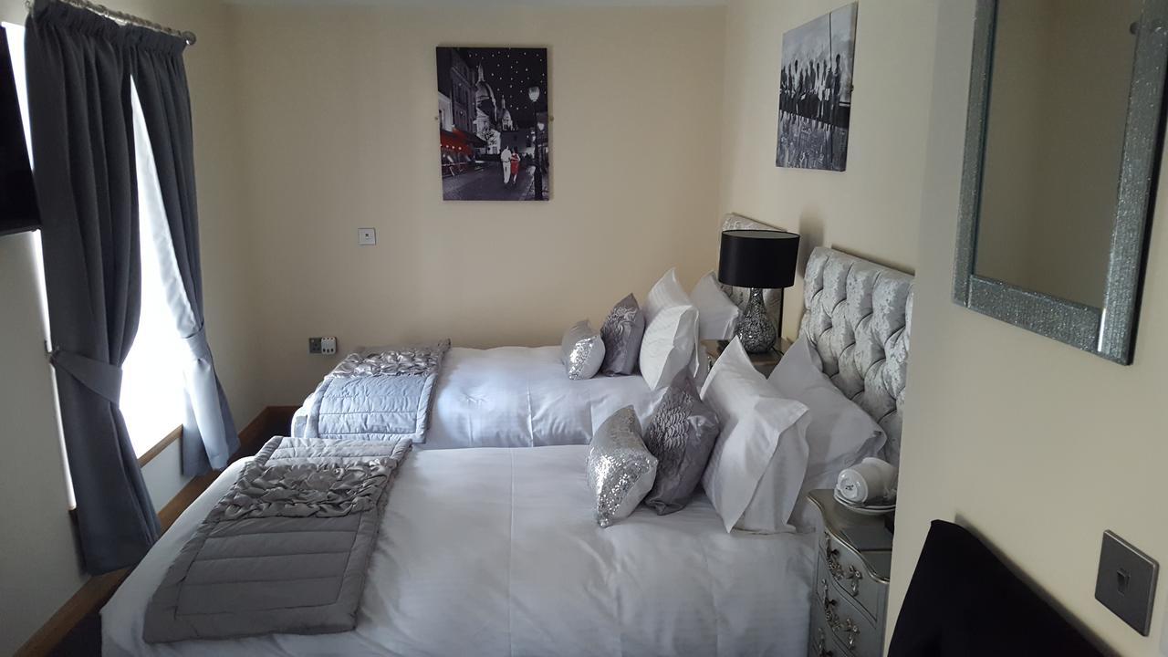 Star Inn Rooms 아데르시에 외부 사진